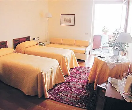 Funivie Del Maggiore فندق